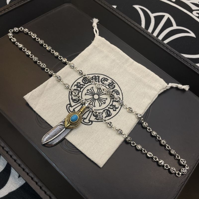 Ch*0me He**ts necklaces